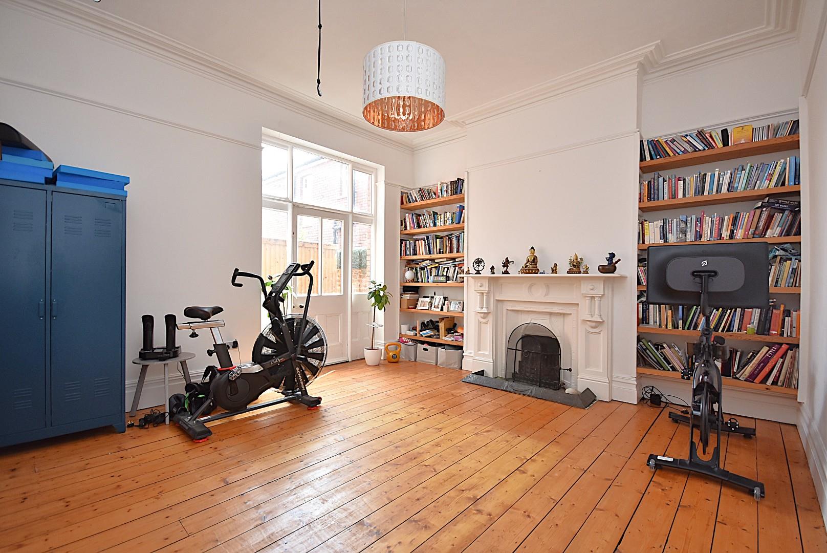38 Victoria Road, Penarth, CF64 3HX